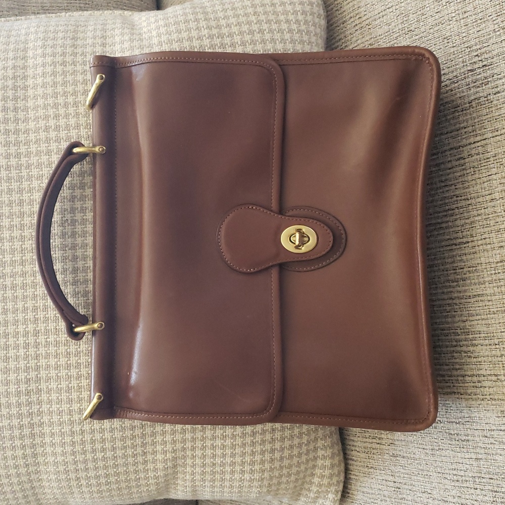 Vintage 90s Coach Willis 9927 - EXCELLENT CONDITION